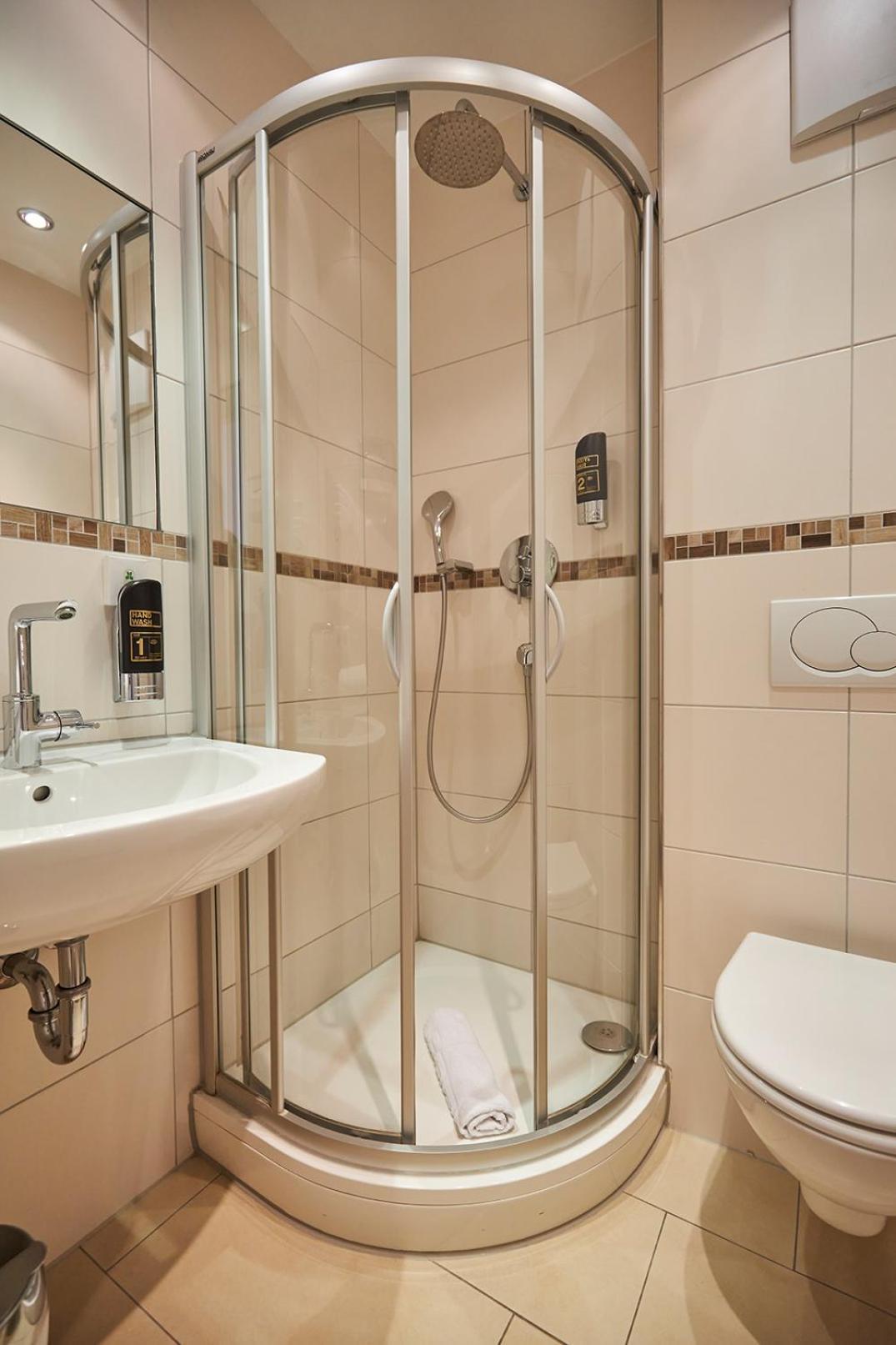 Erck- Flair Hotel & Restaurant Bad Schonborn Eksteriør bilde