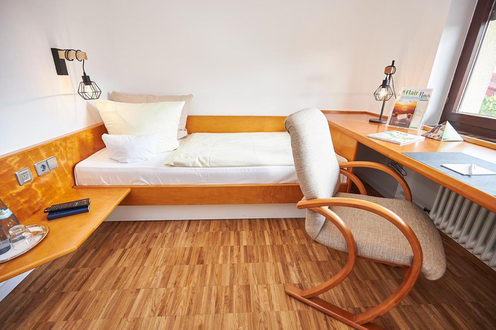 Erck- Flair Hotel & Restaurant Bad Schonborn Eksteriør bilde