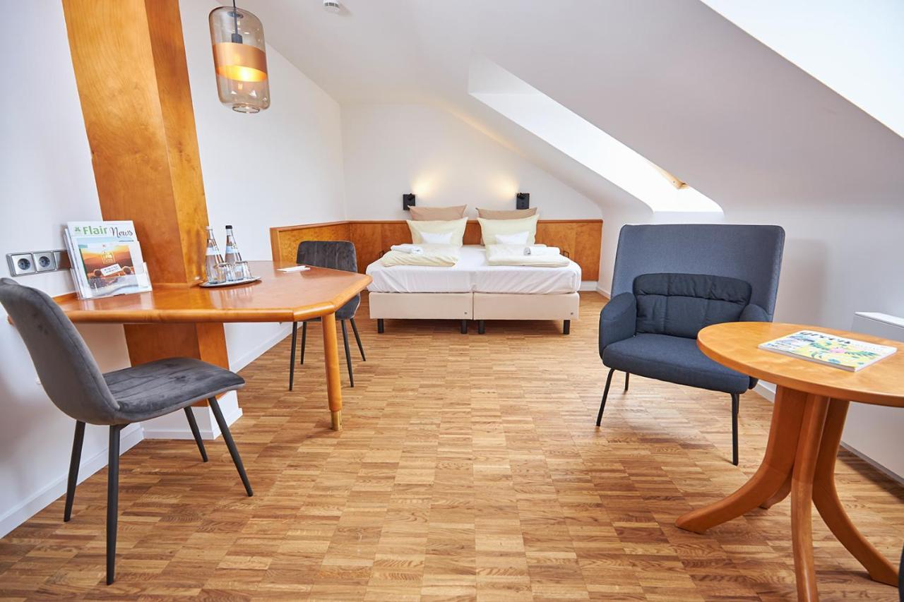 Erck- Flair Hotel & Restaurant Bad Schonborn Eksteriør bilde